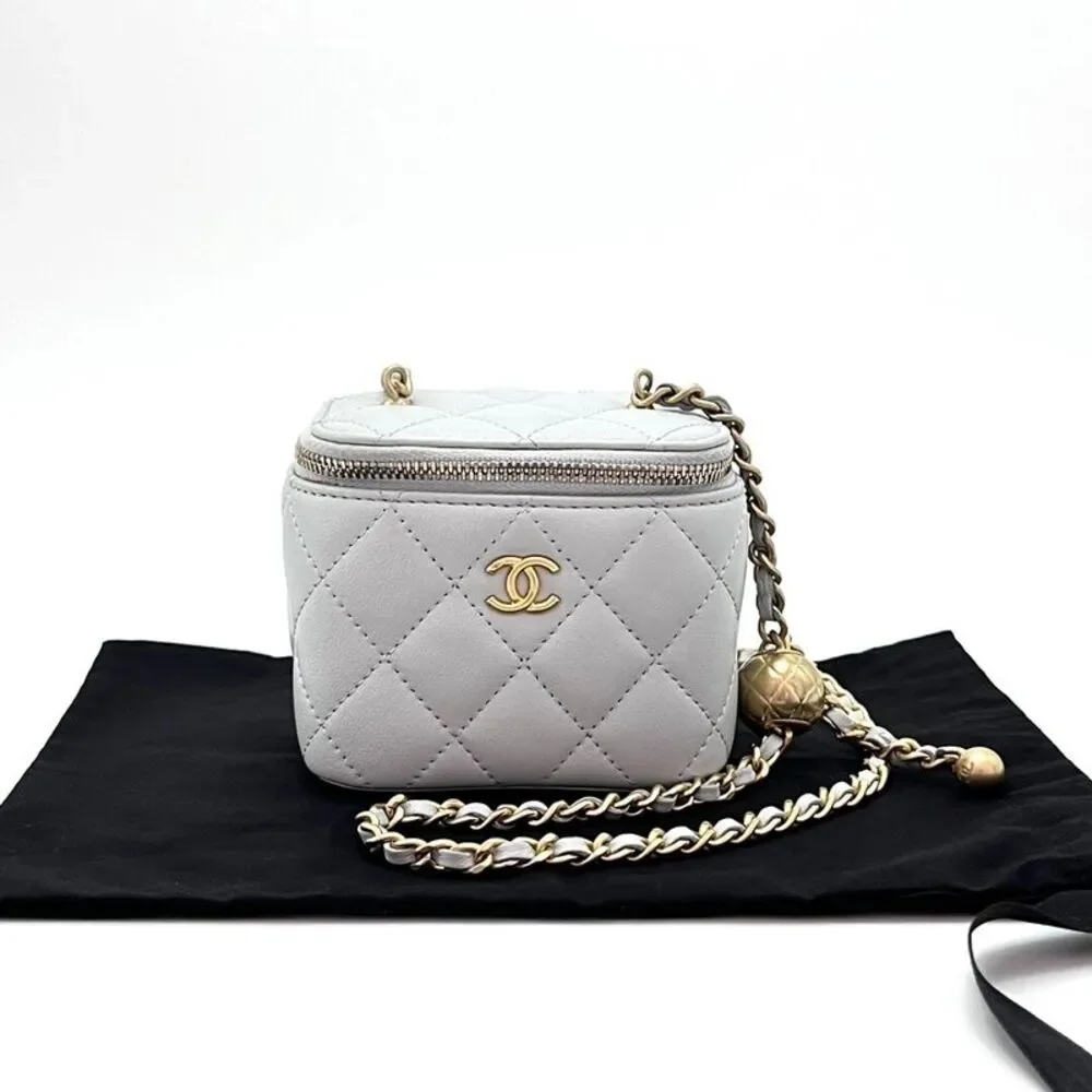 Chanel Women Pre-Loved Bag Very Good Condition